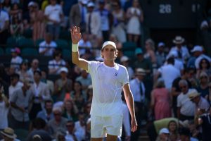 João Fonseca perde de ‘gigante’ chileno e é eliminado na 3ª rodada em Wimbledon