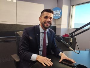 Caio França quer dobrar vagas do PSB em Brasília e mira reeleição