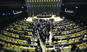 Vereadores turbinam emendas e avançam sobre o orçamento