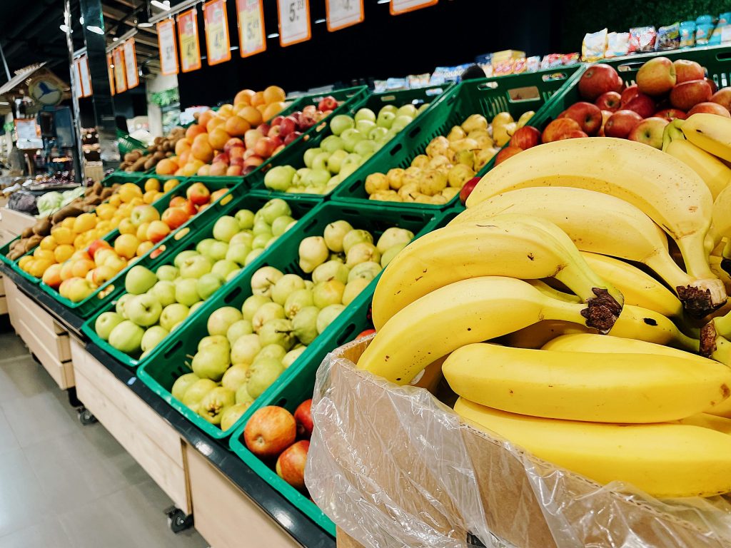 Azeite e frutas ajudam a puxar valor da cesta básica para baixo