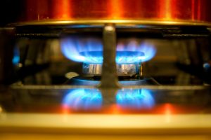 Consumo de gás no inverno: Comgás orienta sobre uso consciente