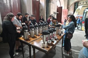 Festival Santos Café oferece transporte gratuito e programação cultural até este domingo
