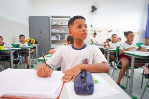 São Vicente sobe no ranking de alfabetização da Baixada