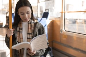 Cubatão abre cadastro para transporte universitário