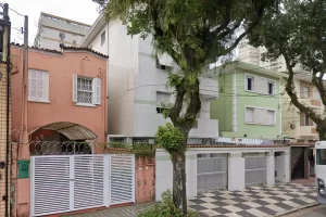 Incêndio atinge apartamento no Marapé, em Santos