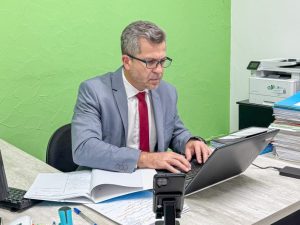 Governo de Mongaguá faz contratos de emergência para não travar gestão