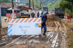 Obras da Sabesp interditam via no Boqueirão a partir desta terça-feira