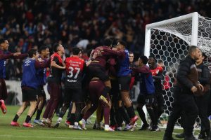 São Paulo perde todos os pênaltis e cai de forma melancólica para o Athletico-PR na Copa do Brasil