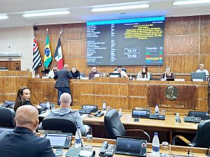 Após recesso, Câmaras da região retomam sessões