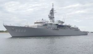 Navio de treinamento do Japão vem ao Porto e oferece visitação