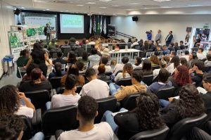 Cubatão lança programa de troca de recicláveis por produtos