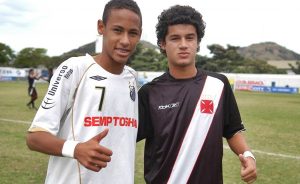 Philippe Coutinho celebra reencontro com Neymar em Vasco x Santos: ‘Um privilégio tê-lo aqui’
