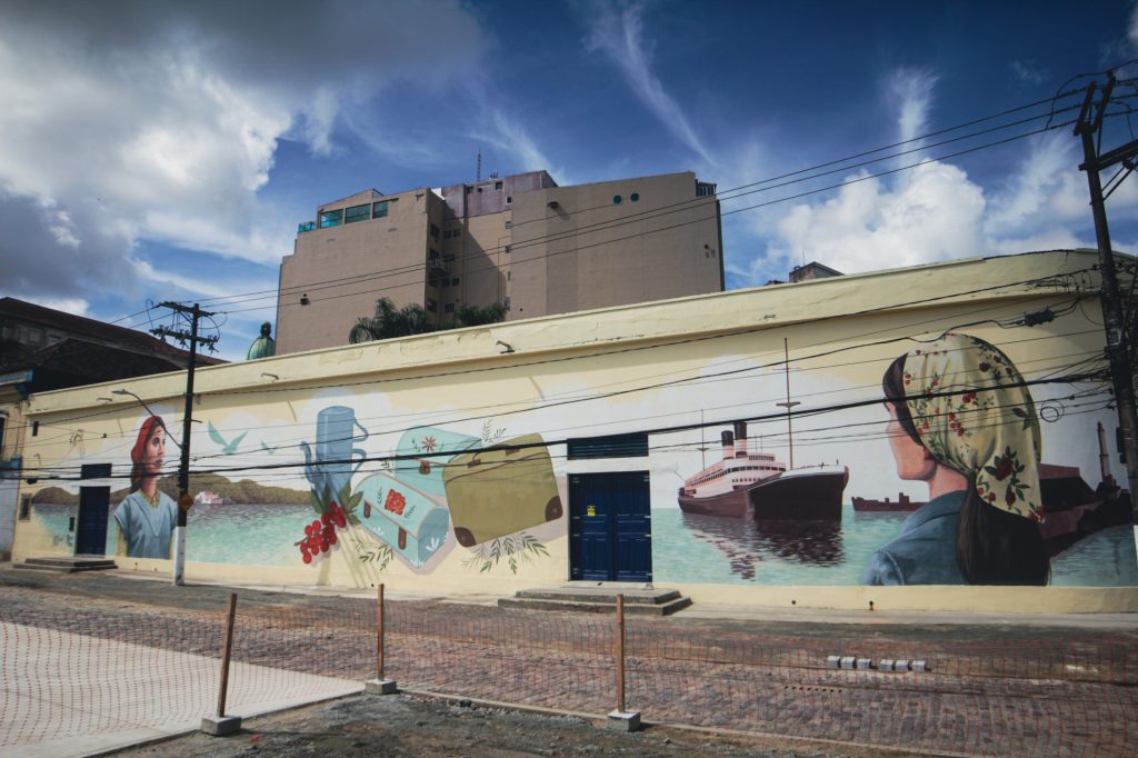 Um mural que celebra imigração italiana e aproxima Santos de Gênova