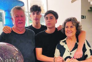 Paternidade tardia é experiência com desafios mas maravilhosa