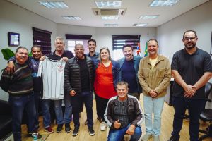 Marcelinho Carioca visita Prefeitura de Mongaguá e oferece apoio ao esporte local
