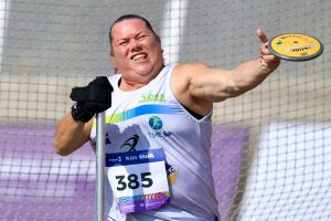 Mais ouros para Beth Gomes: atleta santista fatura duas medalhas em meeting paralimpico