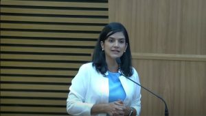 Secretária de Educação pede emendas para escolas
