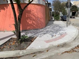 Santos avança com obras de calçadas acessíveis