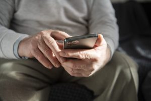 Projeto em Santos quer estimular inclusão digital com segurança