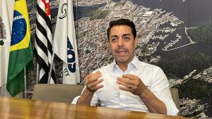 Porto de Santos se prepara para eventual queda de exportações