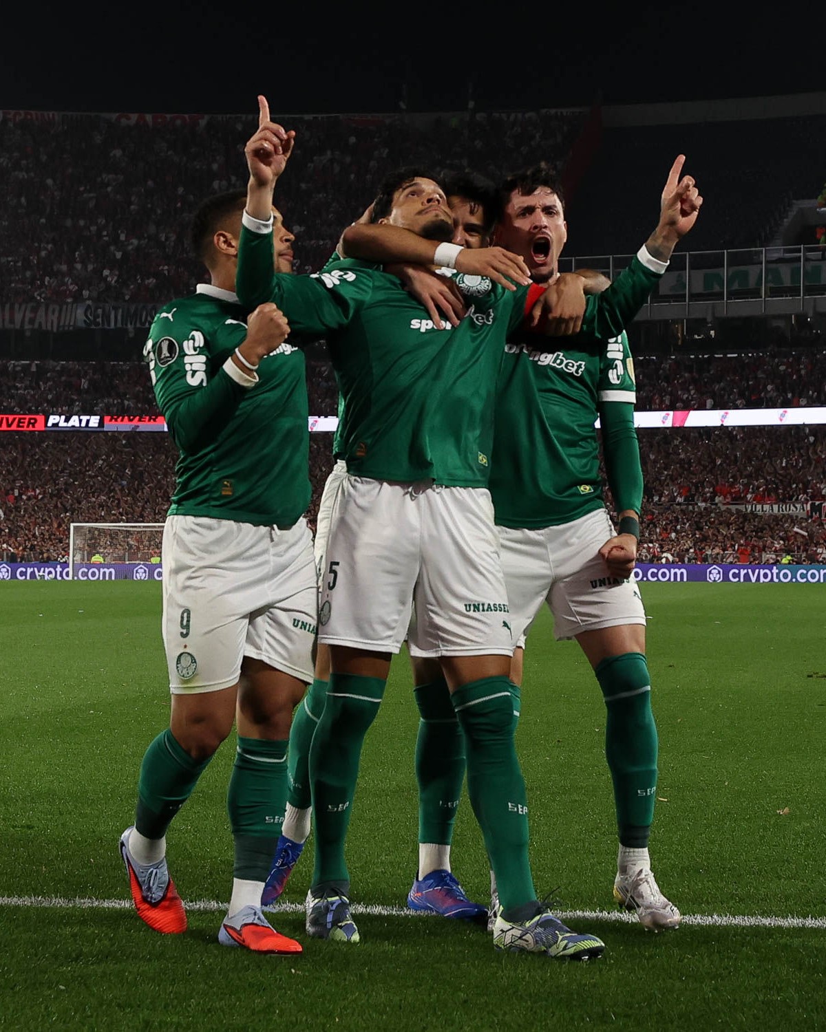 Palmeiras faz 1º tempo primoroso, some no 2º, mas ganha do River Plate na Libertadores | Jornal da Orla