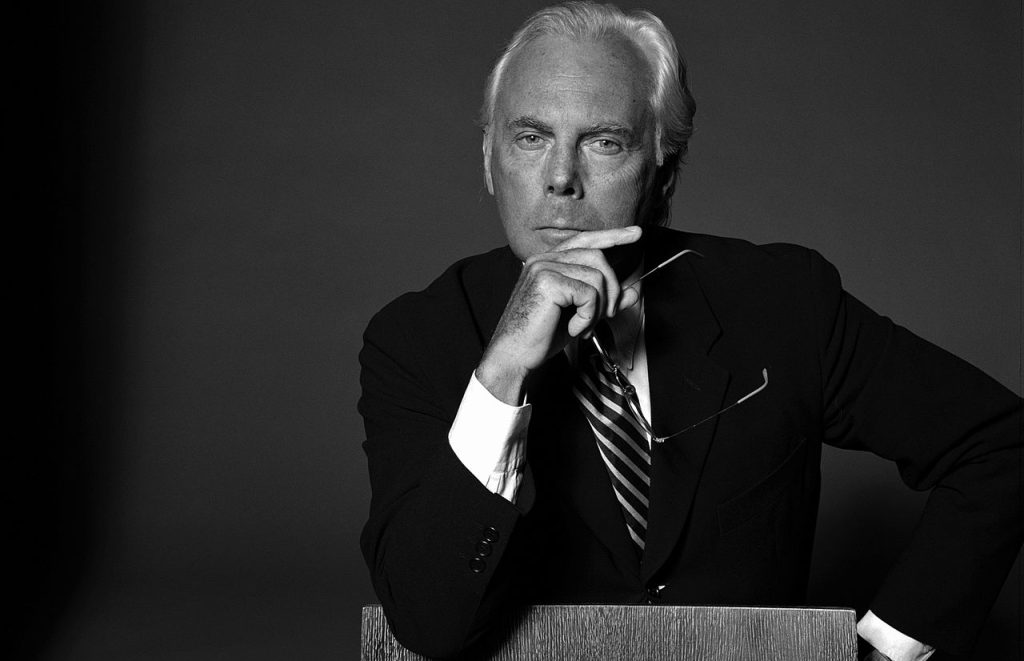 Morre Giorgio Armani, o homem que vestiu o poder no século 20