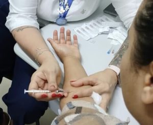 Nova unidade de saúde aplica vacina BCG em Cubatão