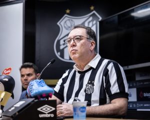Presidente do Santos reclama da arbitragem e questiona os critérios