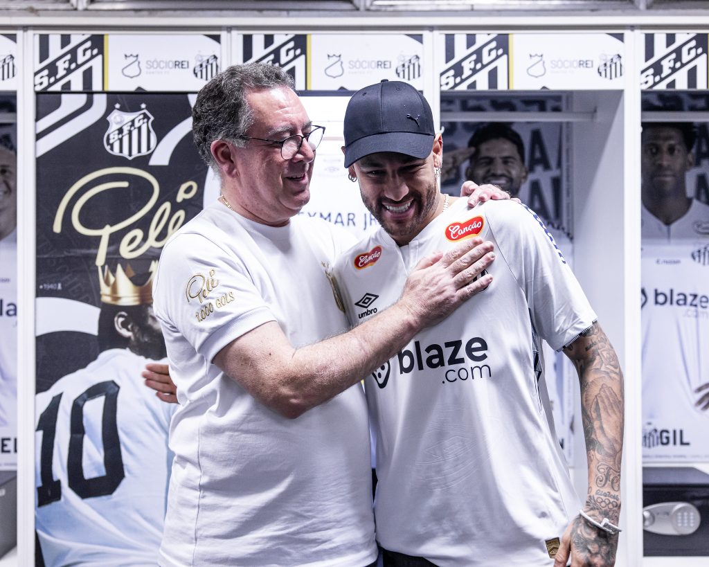 Marcelo Teixeira afirma que é precoce falar sobre renovação de contrato de Neymar