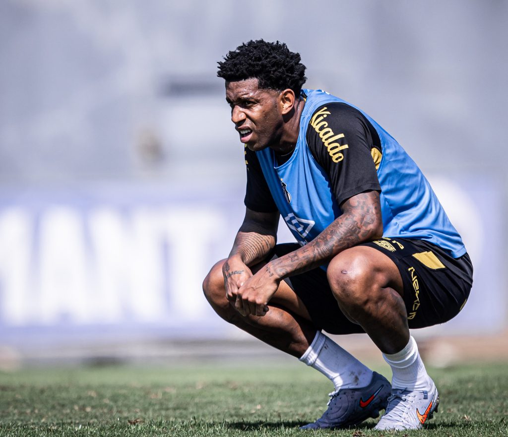 Gil tem rescisão com o Santos publicada no BID e deve anunciar aposentadoria