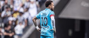 Vojvoda mira vitória no clássico e diz que Neymar pode render mais: ‘Quero o melhor Neymar’