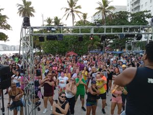 Dançando na Praça anima Guarujá neste sábado