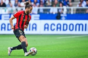 Santos acerta a contratação do atacante Bilal Brahimi