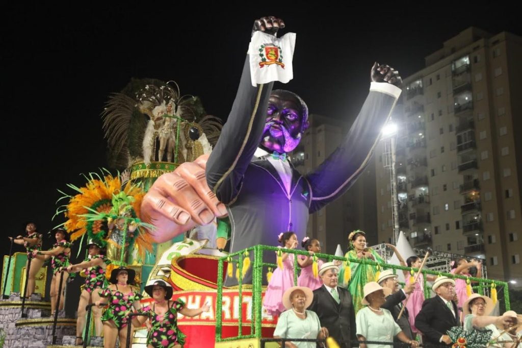 Venda de ingressos para Carnaval em Santos começa nesta quinta