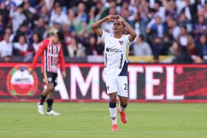 São Paulo não joga mal, mas é derrotado pela LDU pelas quartas de final da Libertadores