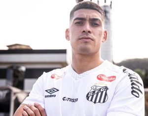 Negócio fechado: Santos anuncia oficialmente Adonis Frías