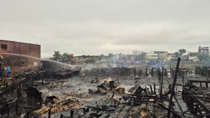 Triagem de vítimas da Vila Gilda é desafio da Prefeitura