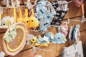 Loja colaborativa amplia acesso para artesãos iniciantes em SV
