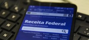 Receita antecipa pagamento do último lote da restituição do IR