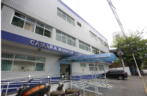 Força-tarefa apura contrato suspeito de aluguel de carros na Câmara de Guarujá