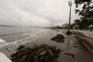 Santos convida sociedade a contribuir com plano climático