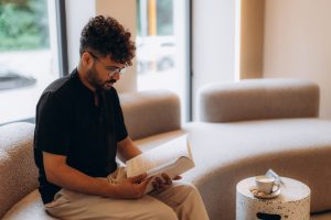 “Fazer à mão”, você ainda consegue? Ou: é possível viver offline?