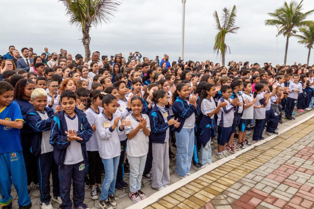 Mongaguá regulamenta execução de hinos em escolas e eventos