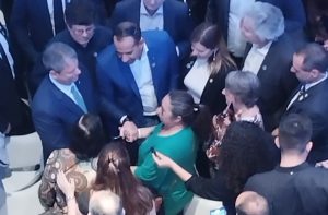 Tarcísio de Freitas não quer ficar sem bolo de fubá