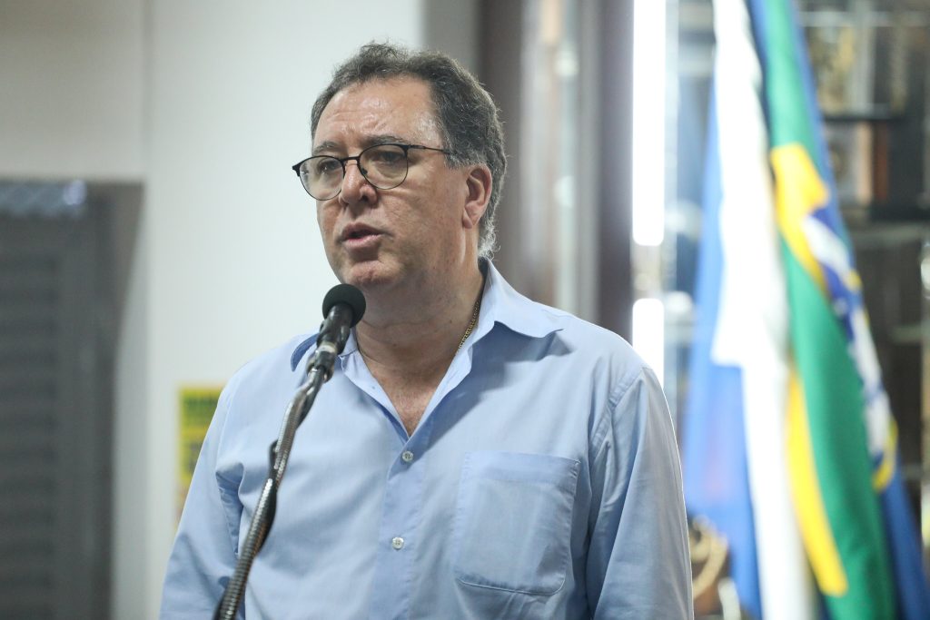 Marcelo Teixeira muda discurso e afirma que prioridade é permanecer na primeira divisão do Brasileirão
