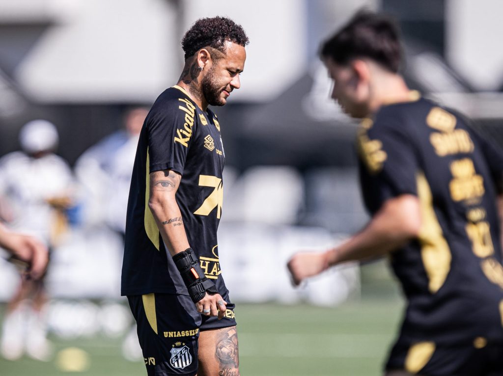 Fora contra o Corinthians, Neymar disputou apenas um clássico desde retorno ao Santos em 2025