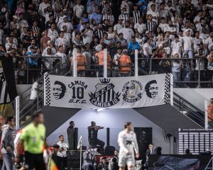 Clássico atrasado entre Santos e Palmeiras será disputado no dia 15 de novembro