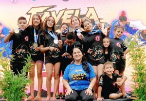 Favela Fight Kids reúne mais de 400 atletas no Ginásio Guaibê, em Guarujá