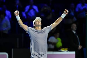 João Fonseca bate Fokina, é campeão do ATP 500 da Basileia e conquista maior título da carreira