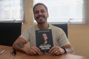 Músico santista lança livro na Pinacoteca Benedicto Calixto